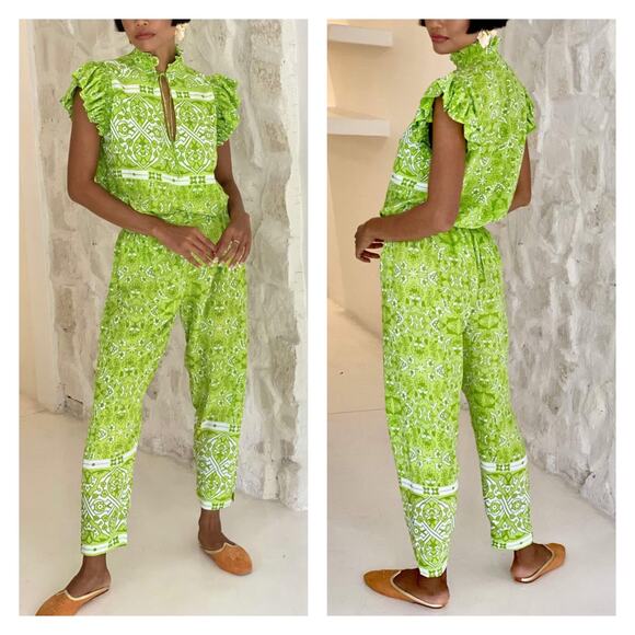 FEATHER AND FIND Paradisio Ruffle Top  and Relax Pant Set Womens XS Blue Python - Picture 2 of 16